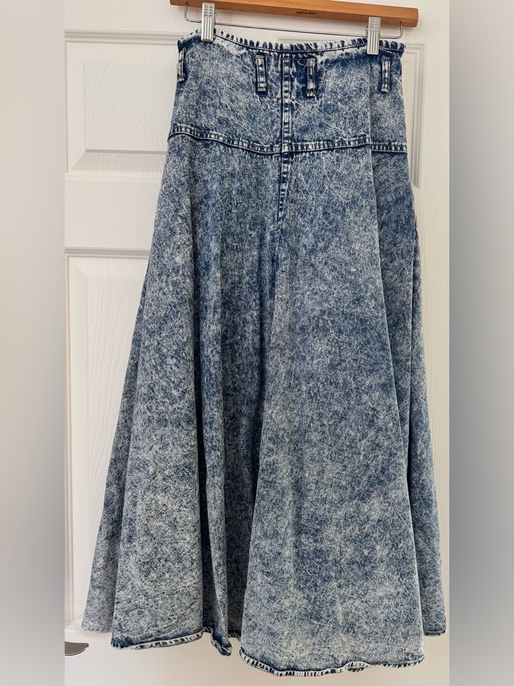 RARE Vintage Cherokee Acid Wash Denim Maxi Skirt - Picture 2 of 8